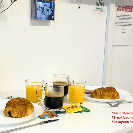 Athena - Gare Rer - Avec Balcon Et Parking شقة *