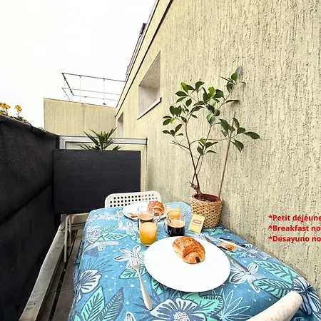 Appartement Athéna - Gare Rer - Avec Balcon Et Parking *